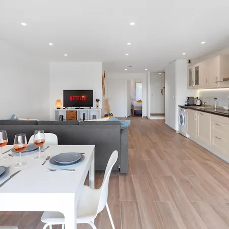 Le Radieux - Spacious - Bright - Car Park - Peaceful Lejlighed *